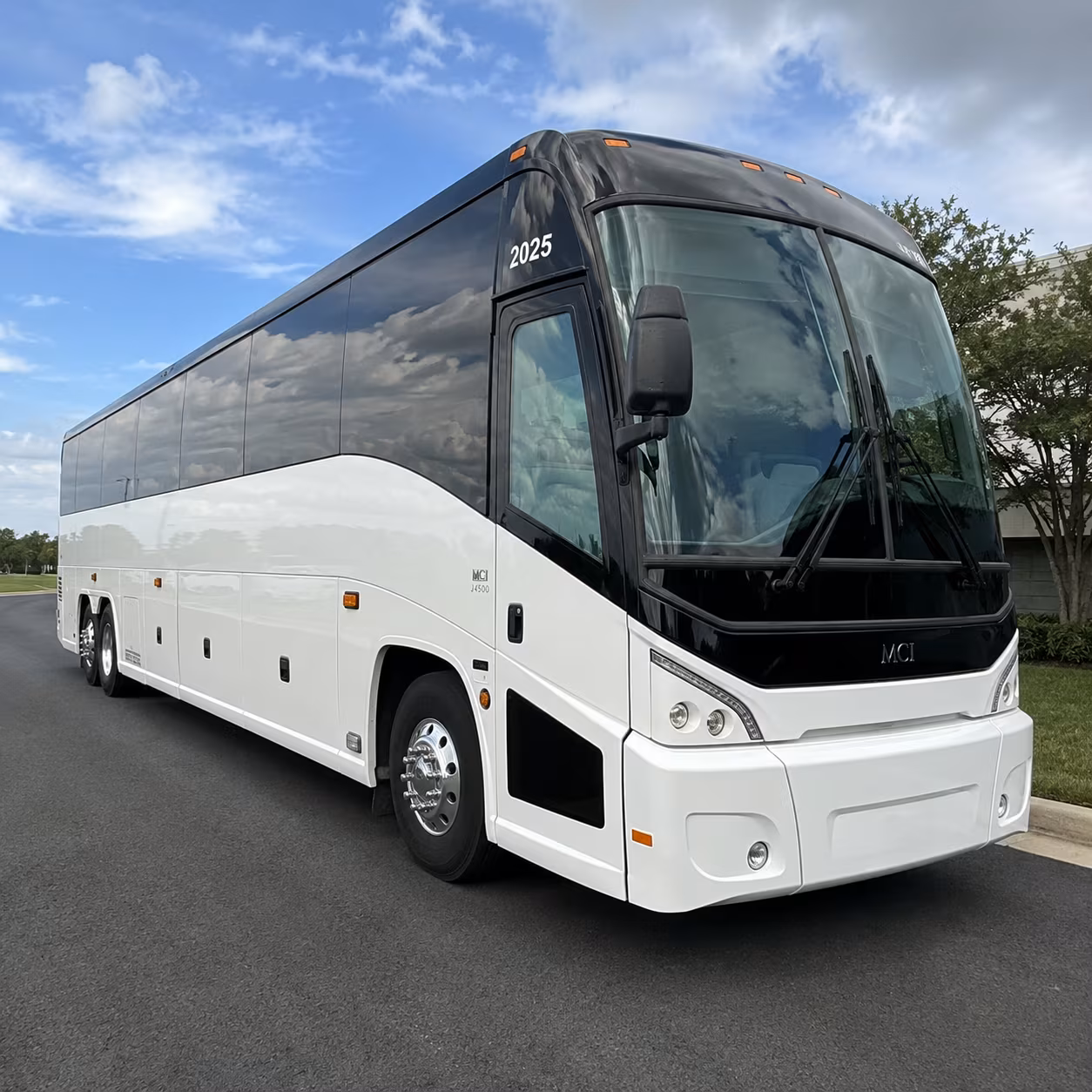 charter buses for corporate events and convention shuttles at kay bailey hutchison