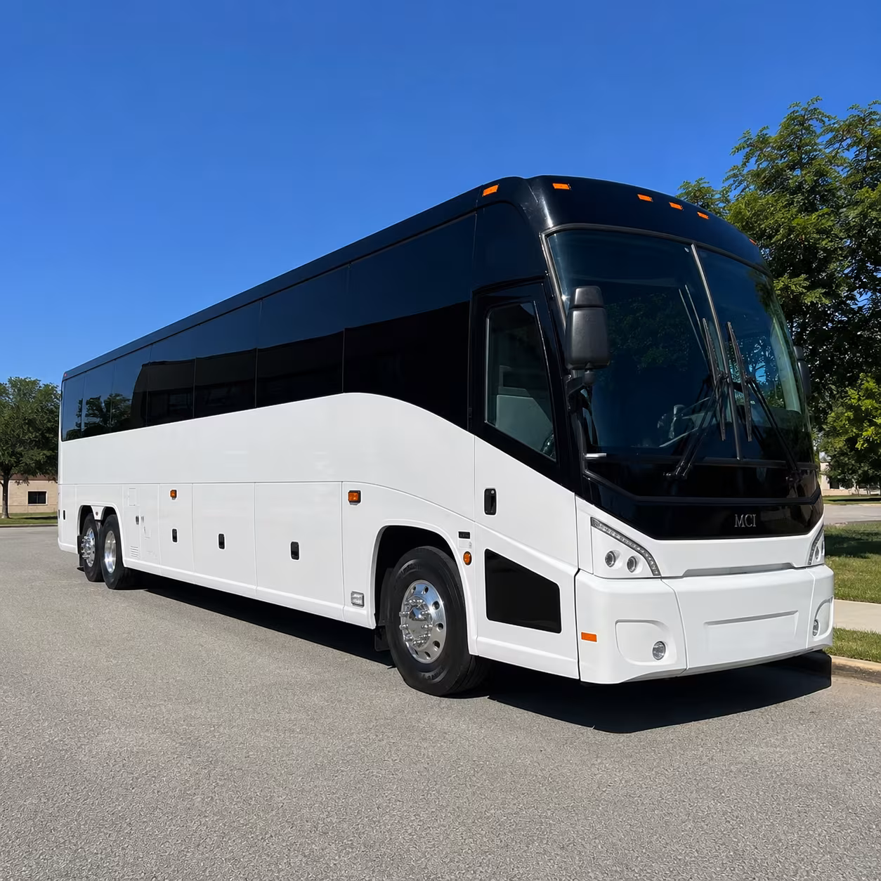 dallas 40 passenger charter bus