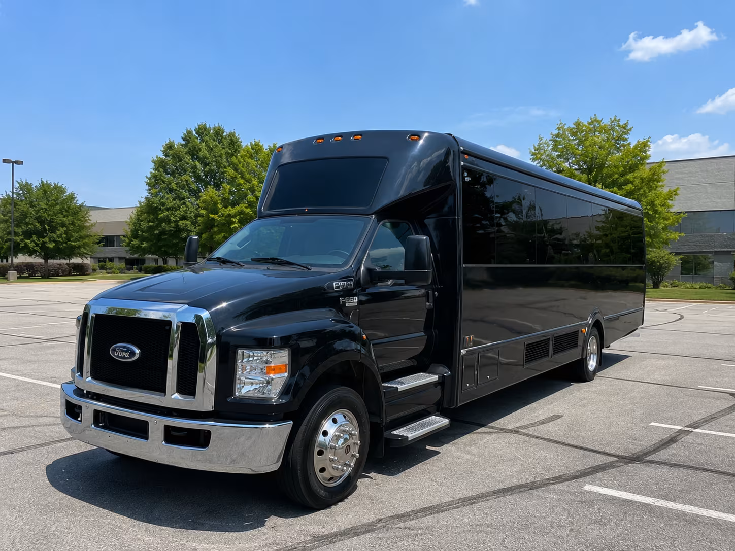 dallas birthday party buses for uptown bar crawls and nightlife routes