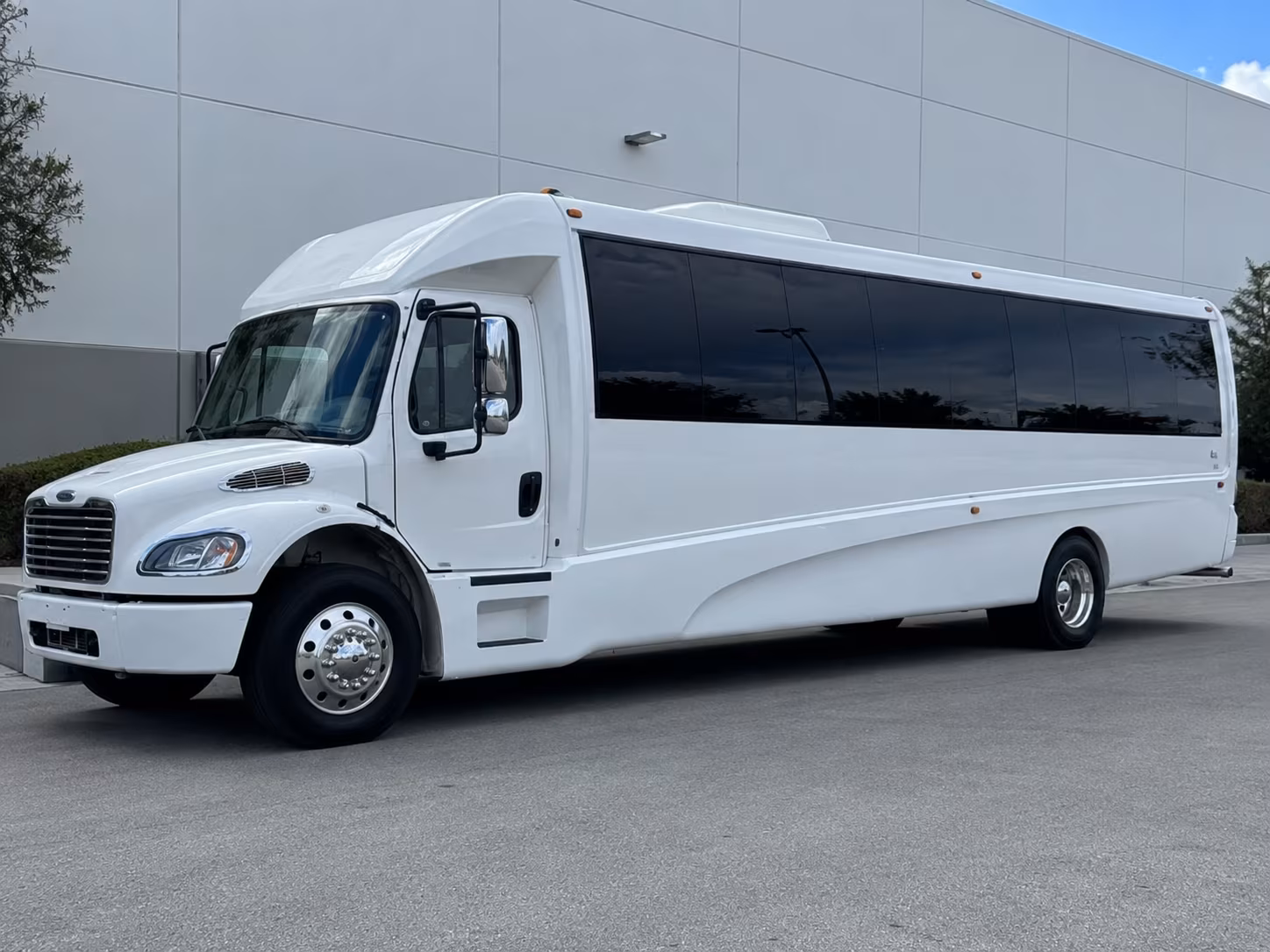 dallas sporting event party bus rental