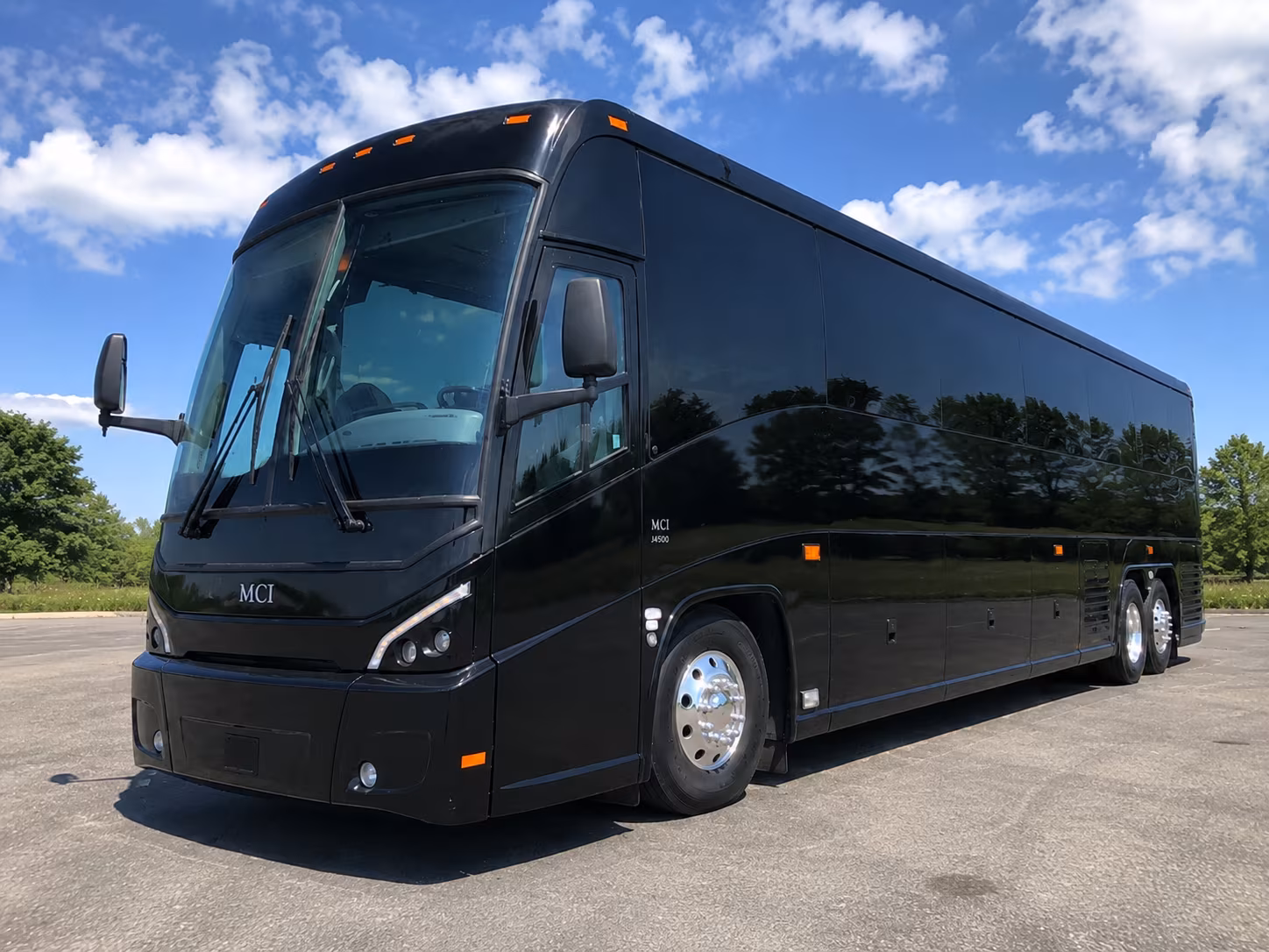 long distance fan buses and away game charter buses from dallas