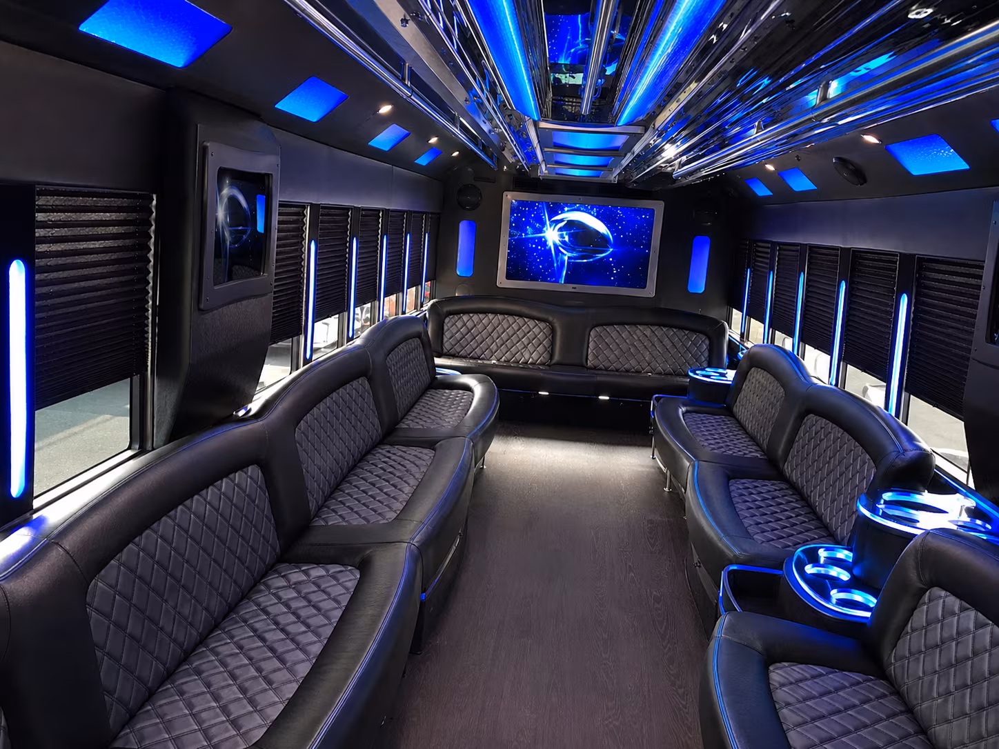 party buses for deep ellum bar crawls and bachelorette nights in dallas