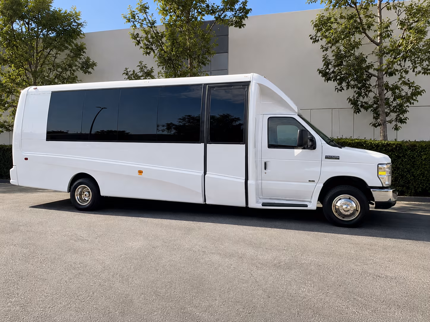 secure transportation for your next church or religious group 2