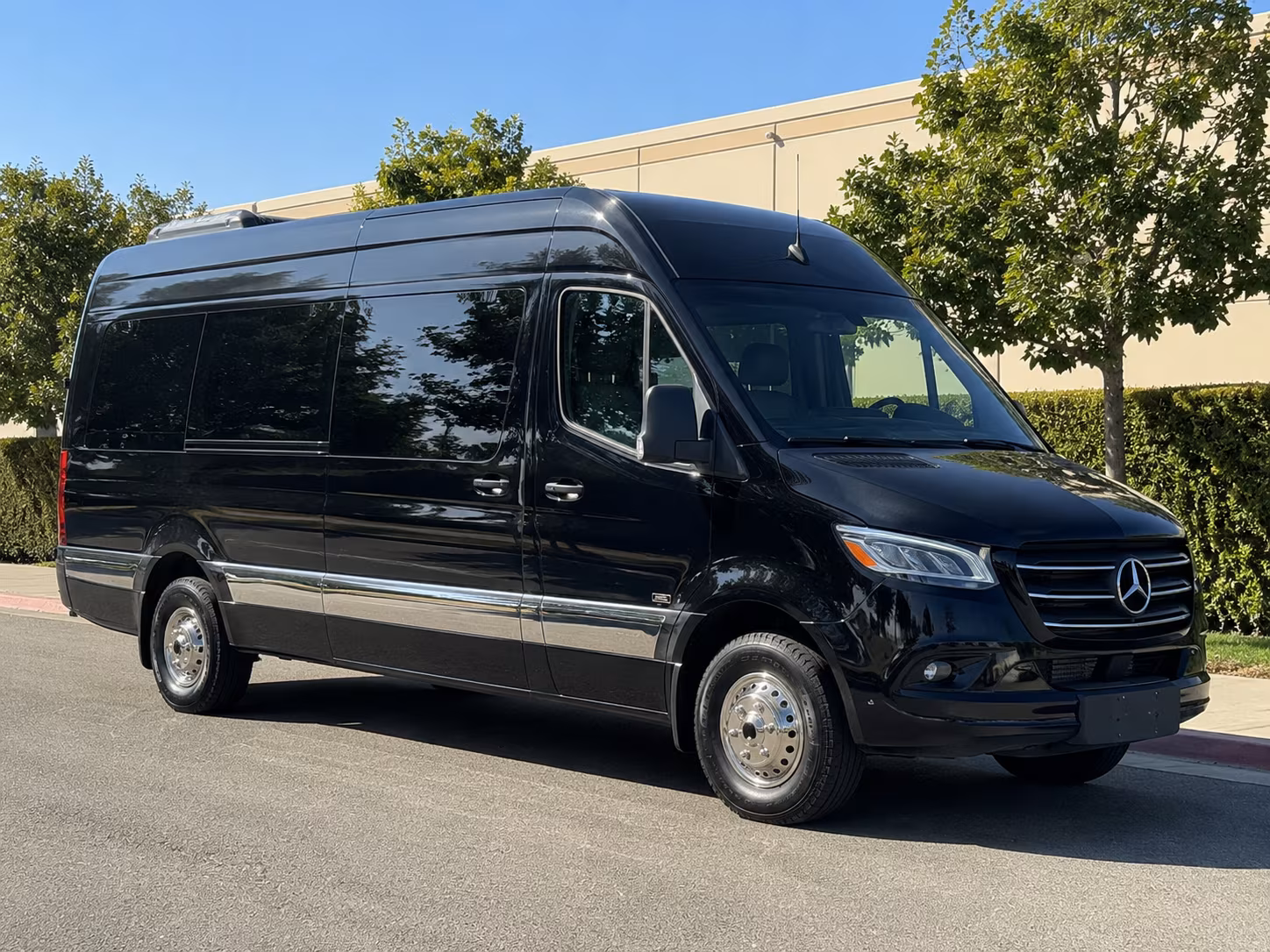 secure transportation for your next wedding 4